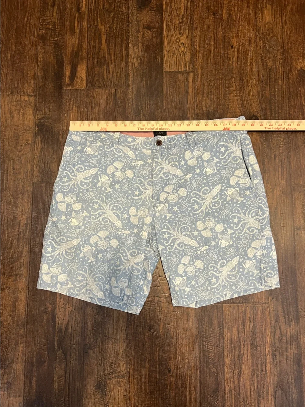 J. Crew Men’s Sea Creature Print Cotton Shorts Size 38 Color Blue/White